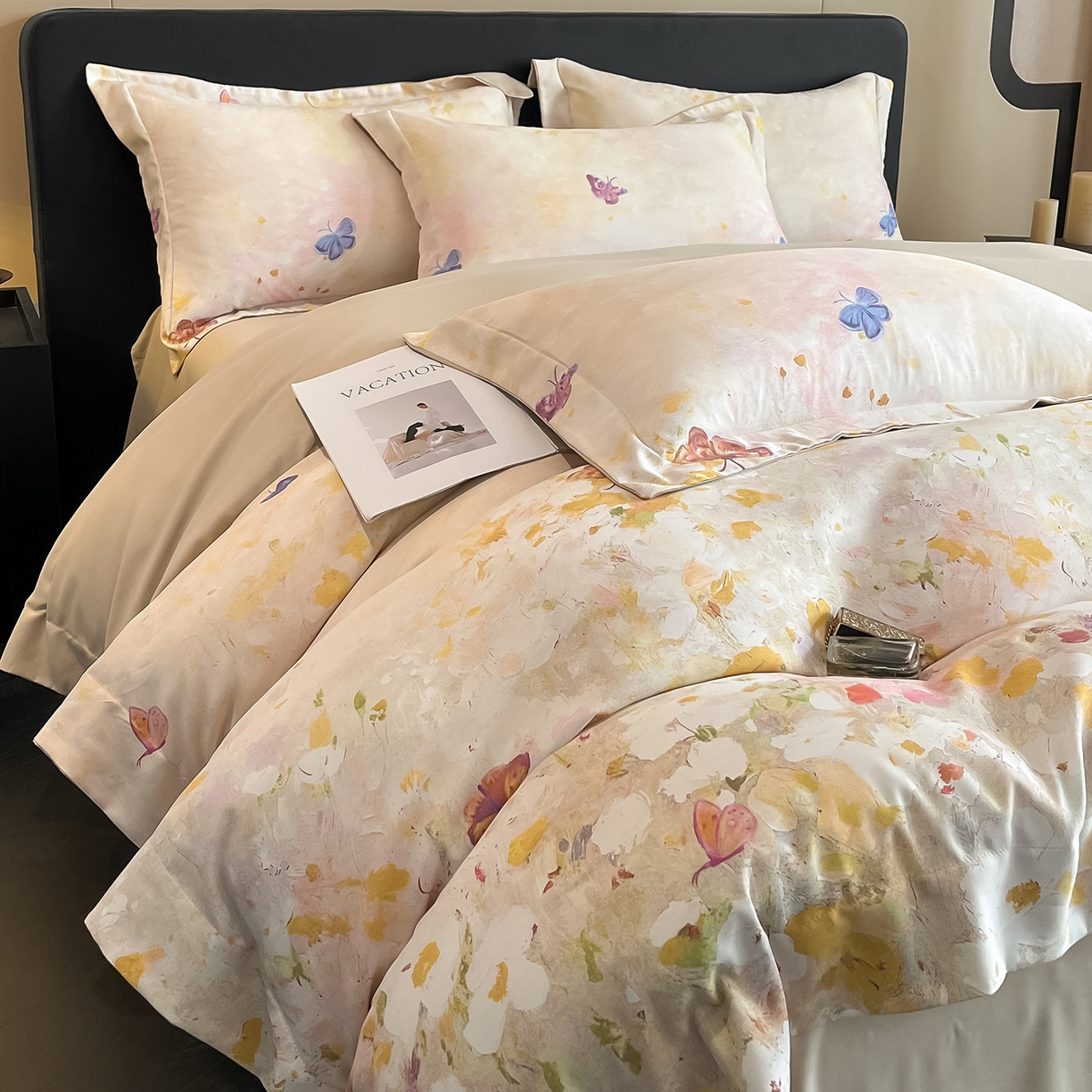 91家纺网 家纺一手货源 找家纺 经年 2026春夏新款天丝数码印花四件套-花漾蝶影 花漾蝶影-香槟