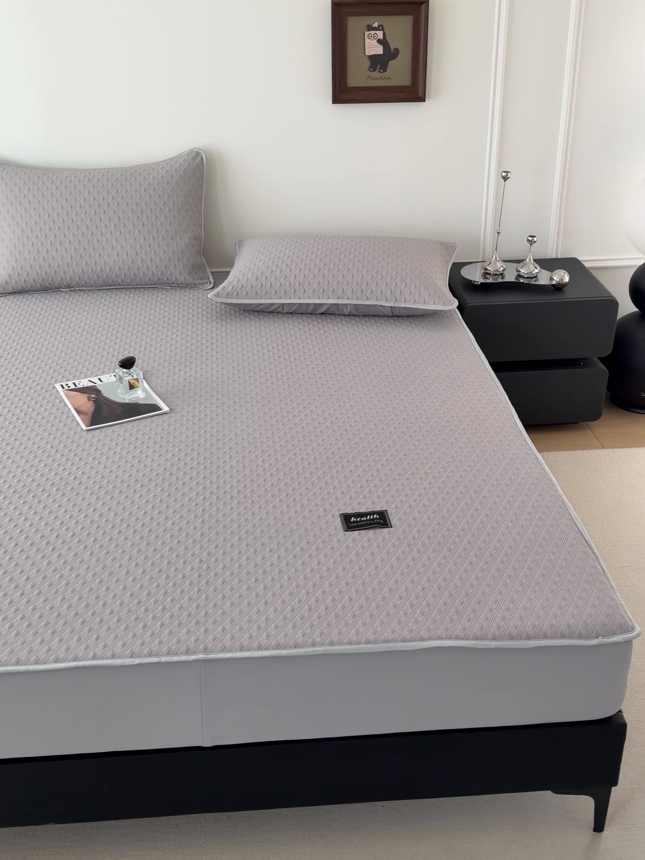 91家纺网 家纺一手货源 找家纺 倾慕家纺 2026春夏新款全PE冰豆豆全包围床笠款凉席席子 菱形泡灰