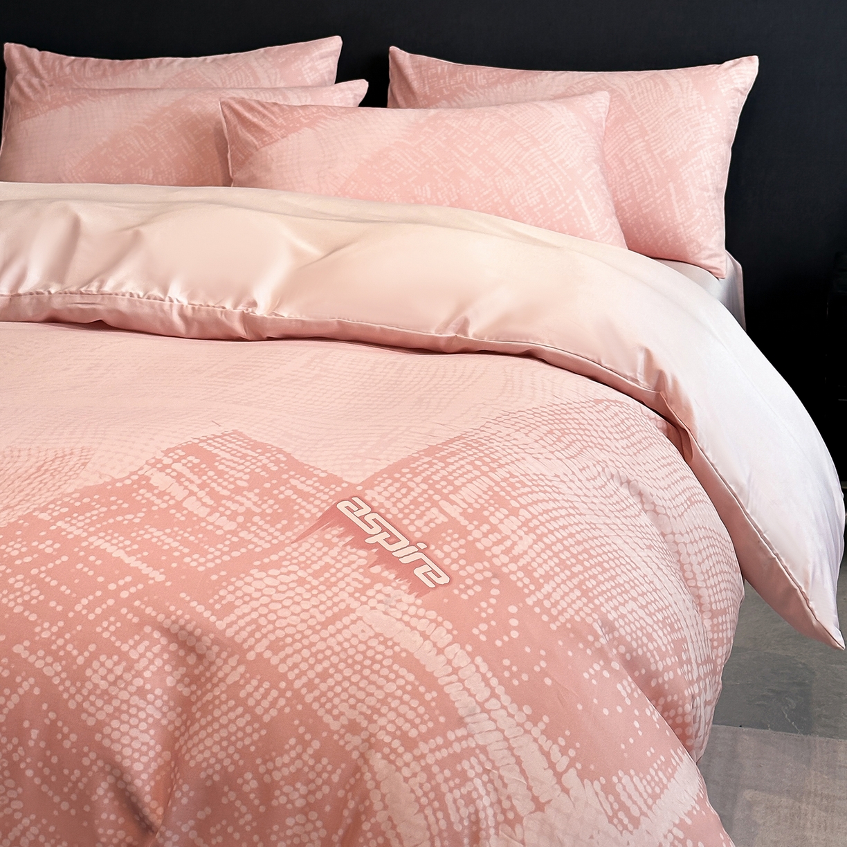 91家纺网 家纺一手货源 找家纺 （总）经年 2026春夏新款天丝数码印花四件套-凛风逸韵