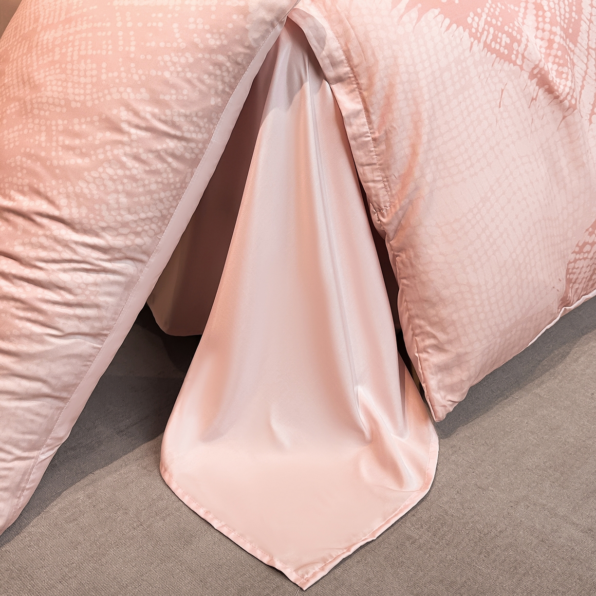 91家纺网 家纺一手货源 找家纺 （总）经年 2026春夏新款天丝数码印花四件套-凛风逸韵