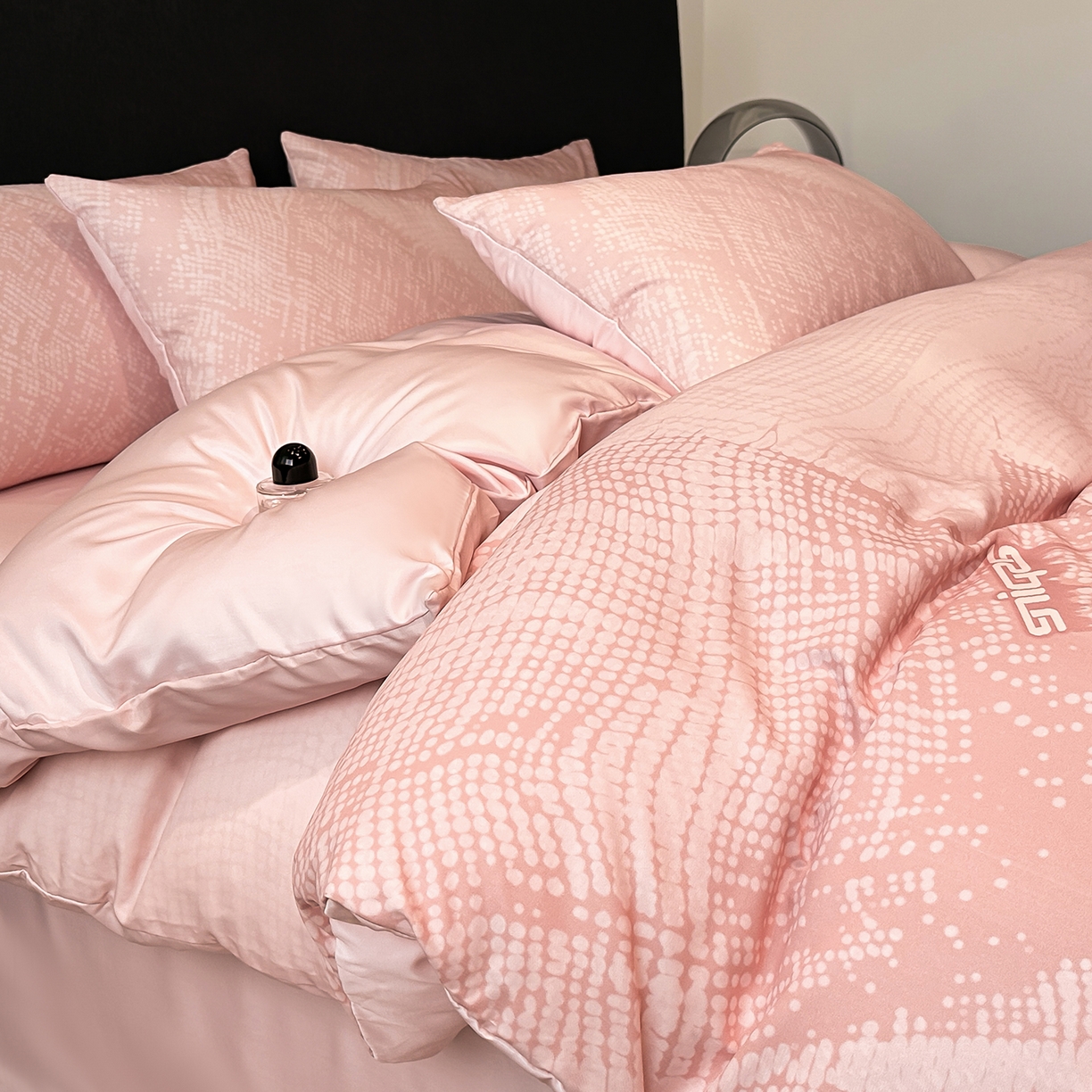 91家纺网 家纺一手货源 找家纺 经年 2026春夏新款天丝数码印花四件套-凛风逸韵 凛风逸韵-粉玉