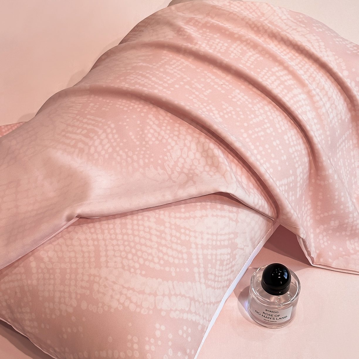 91家纺网 家纺一手货源 找家纺 经年 2026春夏新款天丝数码印花四件套-凛风逸韵 凛风逸韵-粉玉