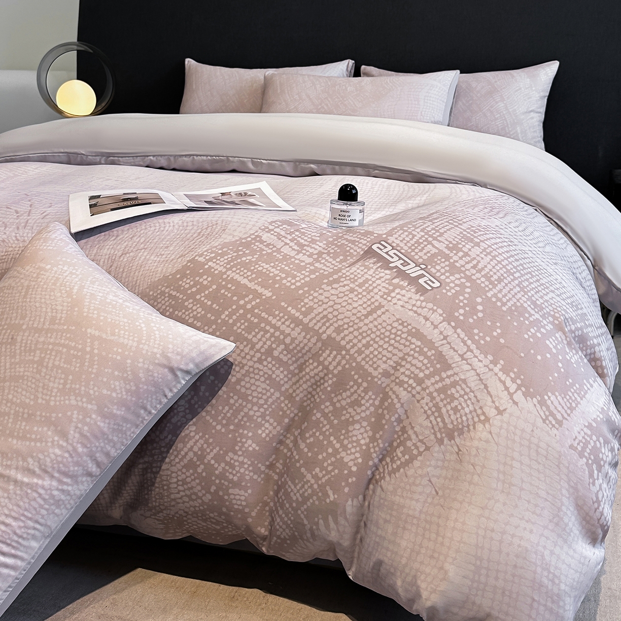 91家纺网 家纺一手货源 找家纺 经年 2026春夏新款天丝数码印花四件套-凛风逸韵 凛风逸韵-爵士灰