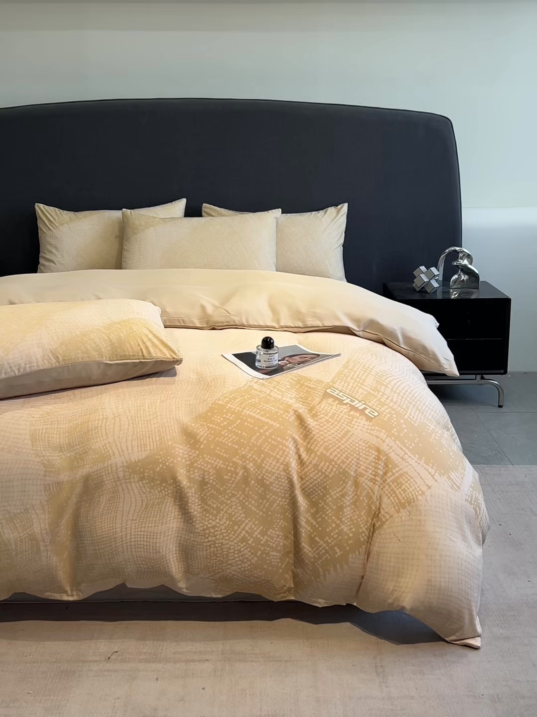 91家纺网 家纺一手货源 找家纺 经年 2026春夏新款天丝数码印花四件套-凛风逸韵 凛风逸韵-香槟