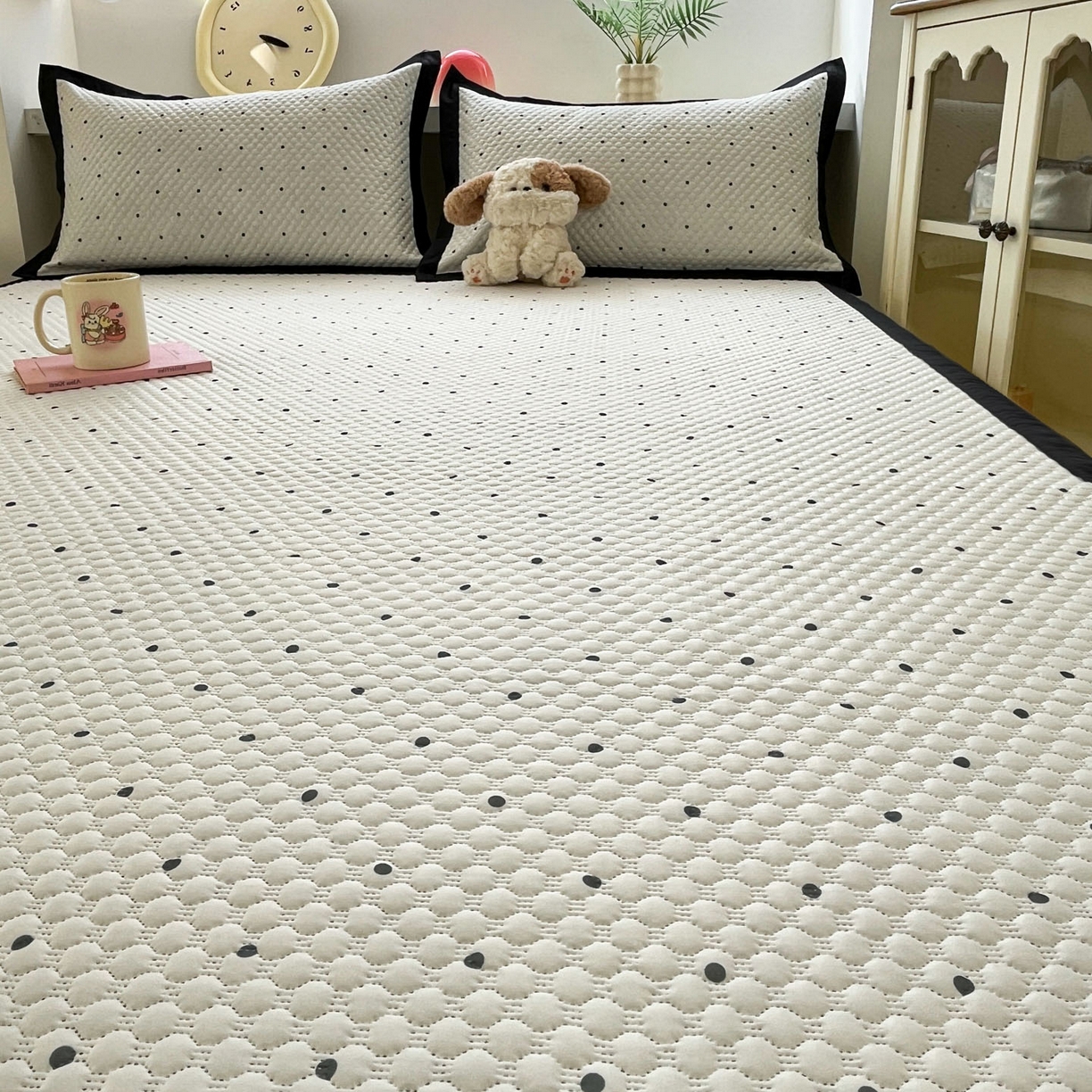 91家纺网 家纺一手货源 找家纺 寐居家纺 2026新款冰豆豆数码印花席三明治底凉席席子 星光点点