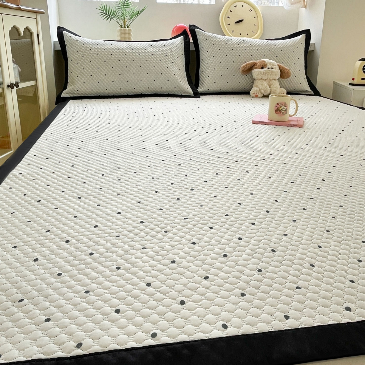 91家纺网 家纺一手货源 找家纺 寐居家纺 2026新款冰豆豆数码印花席三明治底凉席席子 星光点点