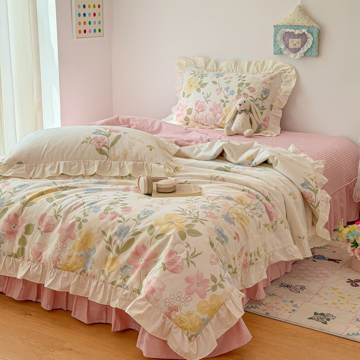 91家纺网 家纺一手货源 找家纺 女子家纺 2026新款全棉花边夏被全棉床盖夏被四件套 蕾丝花镜