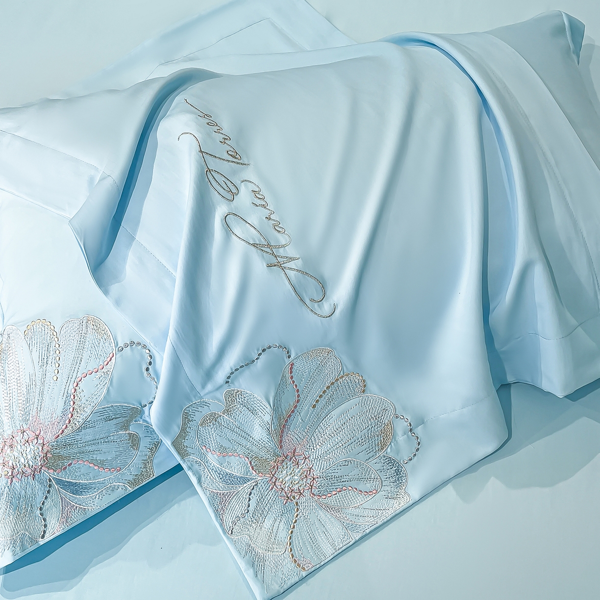 91家纺网 家纺一手货源 找家纺 经年 2026春夏新款天丝刺绣四件套-时光 时光-以太兰