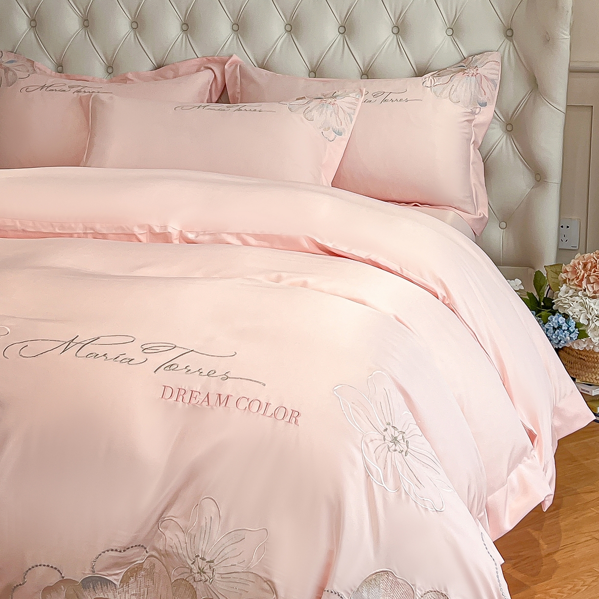 91家纺网 家纺一手货源 找家纺 经年 2026春夏新款天丝刺绣四件套-时光 时光-粉玉