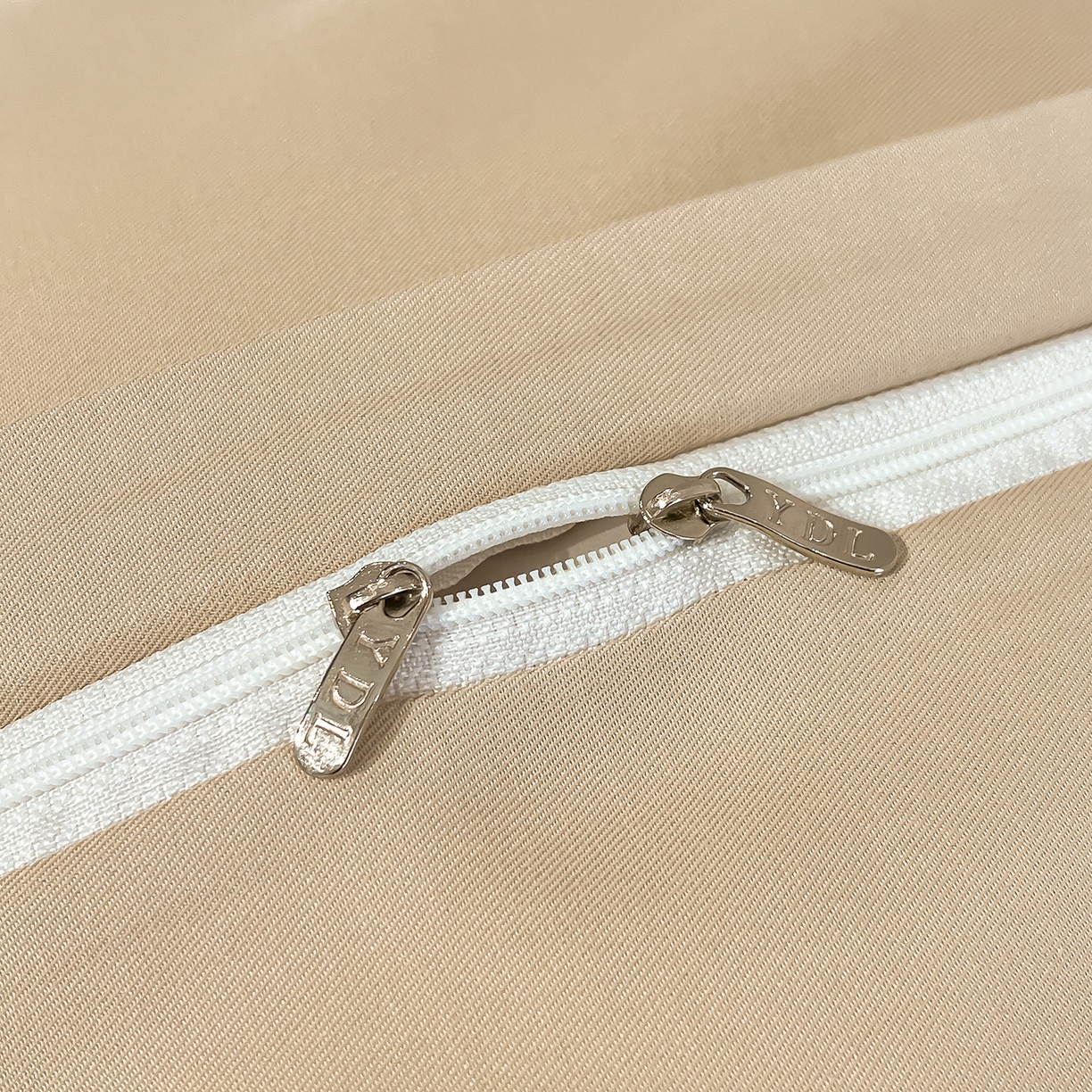 91家纺网 家纺一手货源 找家纺 经年 2026春夏新款天丝刺绣四件套-时光 时光-香槟