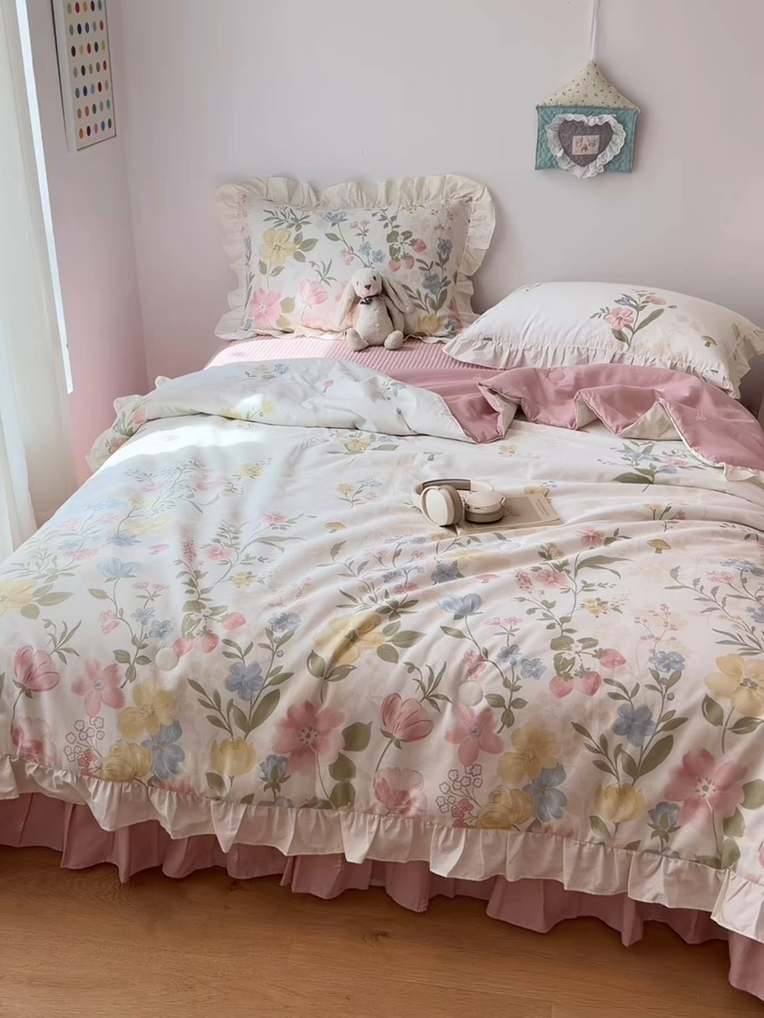 91家纺网 家纺一手货源 找家纺 女子家纺 2026新款全棉花边夏被全棉床盖夏被四件套 蕾丝花镜