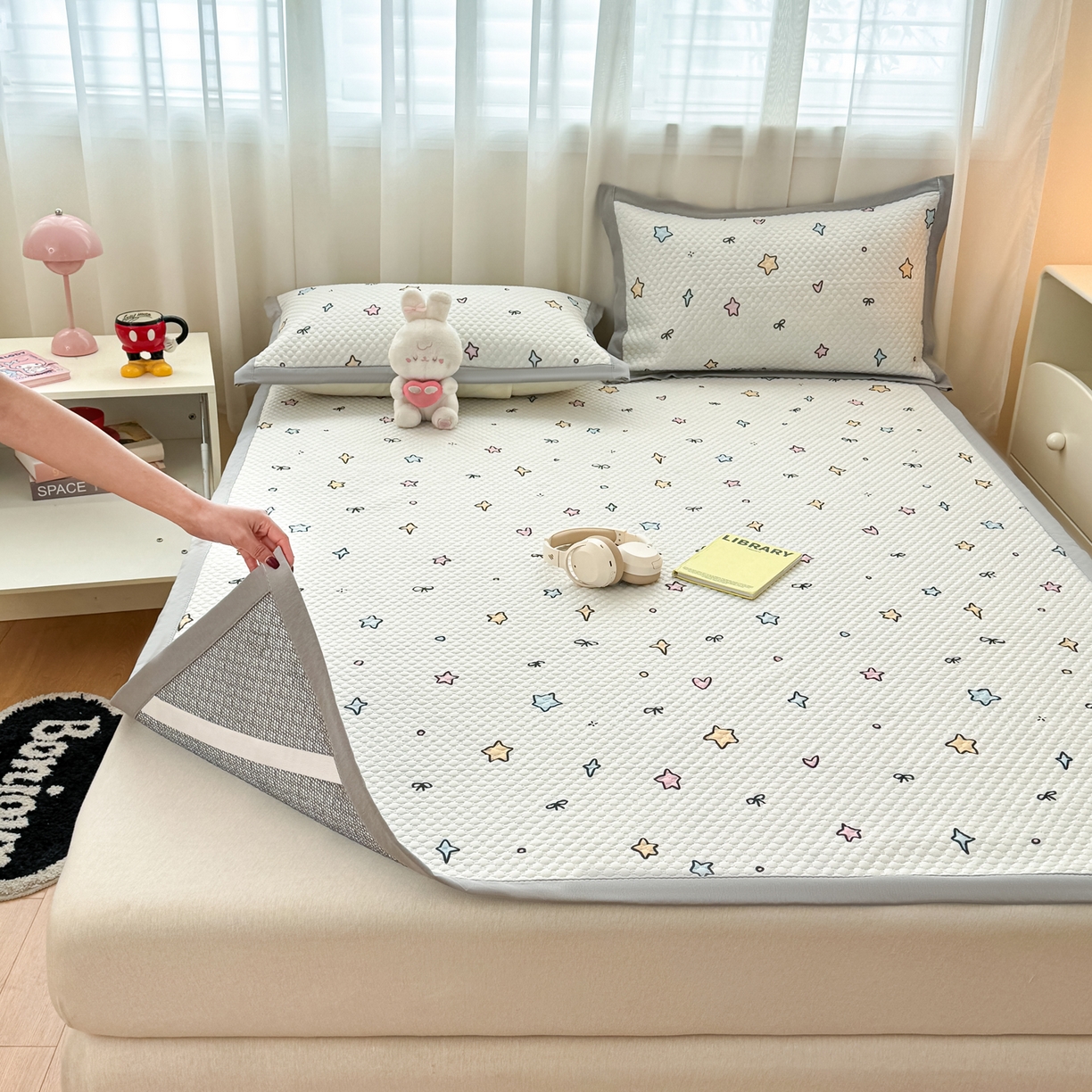 91家纺网 家纺一手货源 找家纺 寐居家纺 2026新款冰豆豆数码印花席三明治底凉席席子 星荣