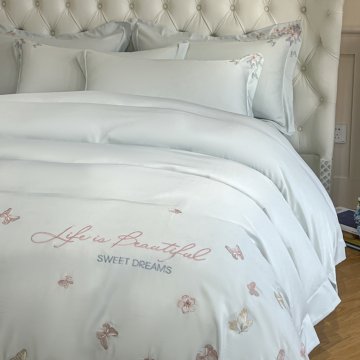 91家纺网 家纺一手货源 找家纺 经年 2026春夏新款天丝刺绣四件套-蝶恋 蝶恋-抹茶绿