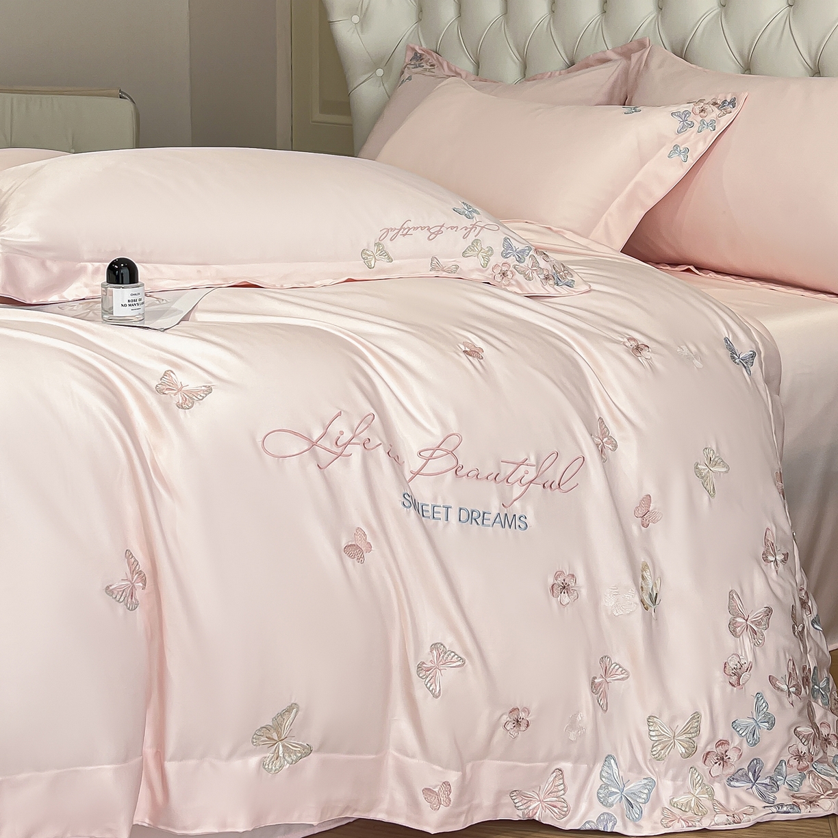 91家纺网 家纺一手货源 找家纺 经年 2026春夏新款天丝刺绣四件套-蝶恋 蝶恋-粉玉