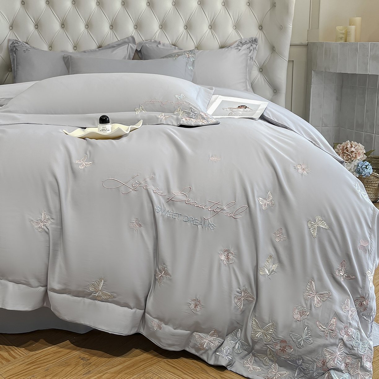 91家纺网 家纺一手货源 找家纺 经年 2026春夏新款天丝刺绣四件套-蝶恋 蝶恋-爵士灰