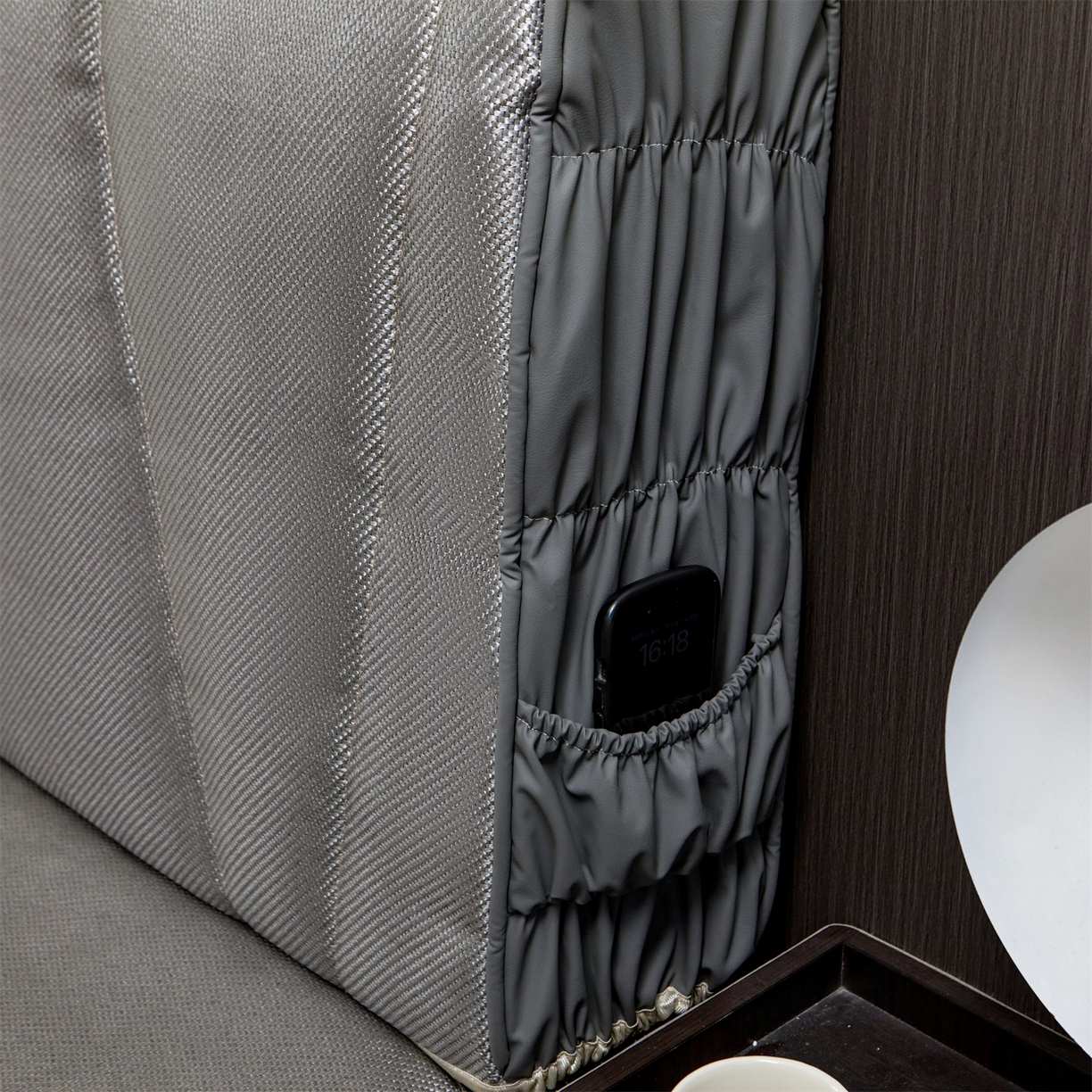 91家纺网 家纺一手货源 找家纺 情恒家纺 2026新款冰藤加厚双面全包床头罩 皇家-高级灰 1.2米