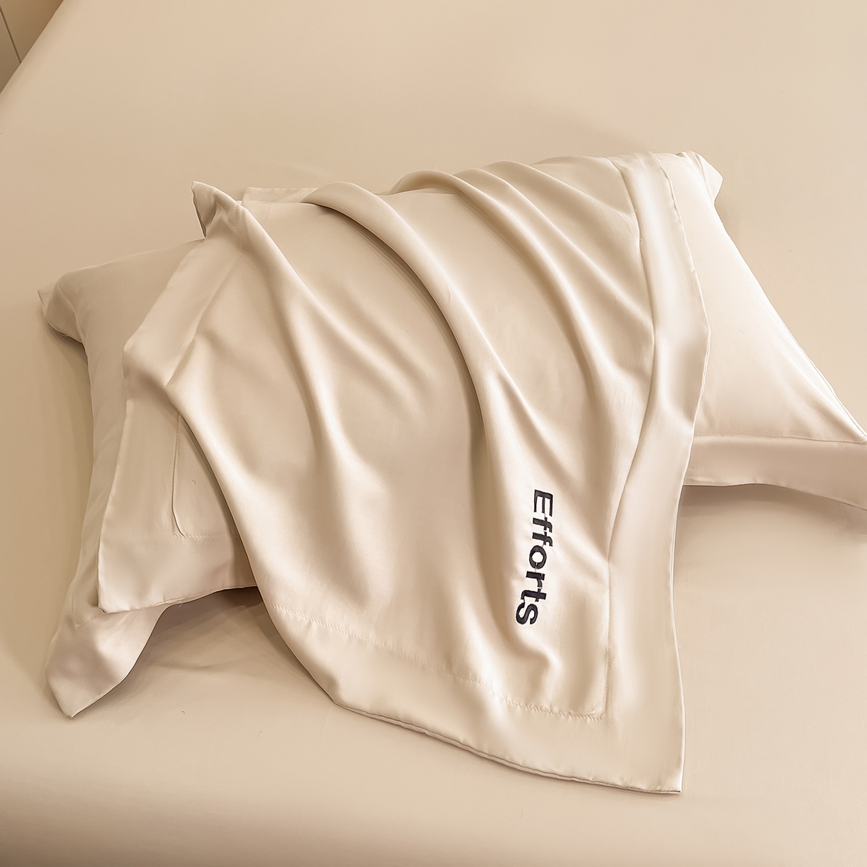 91家纺网 家纺一手货源 找家纺 经年 2026春夏新款天丝刺绣四件套-有理想 有理想-香槟