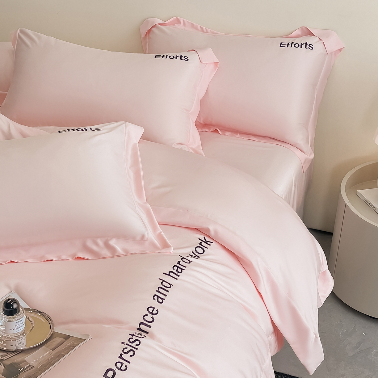 91家纺网 家纺一手货源 找家纺 经年 2026春夏新款天丝刺绣四件套-有理想 有理想-粉玉