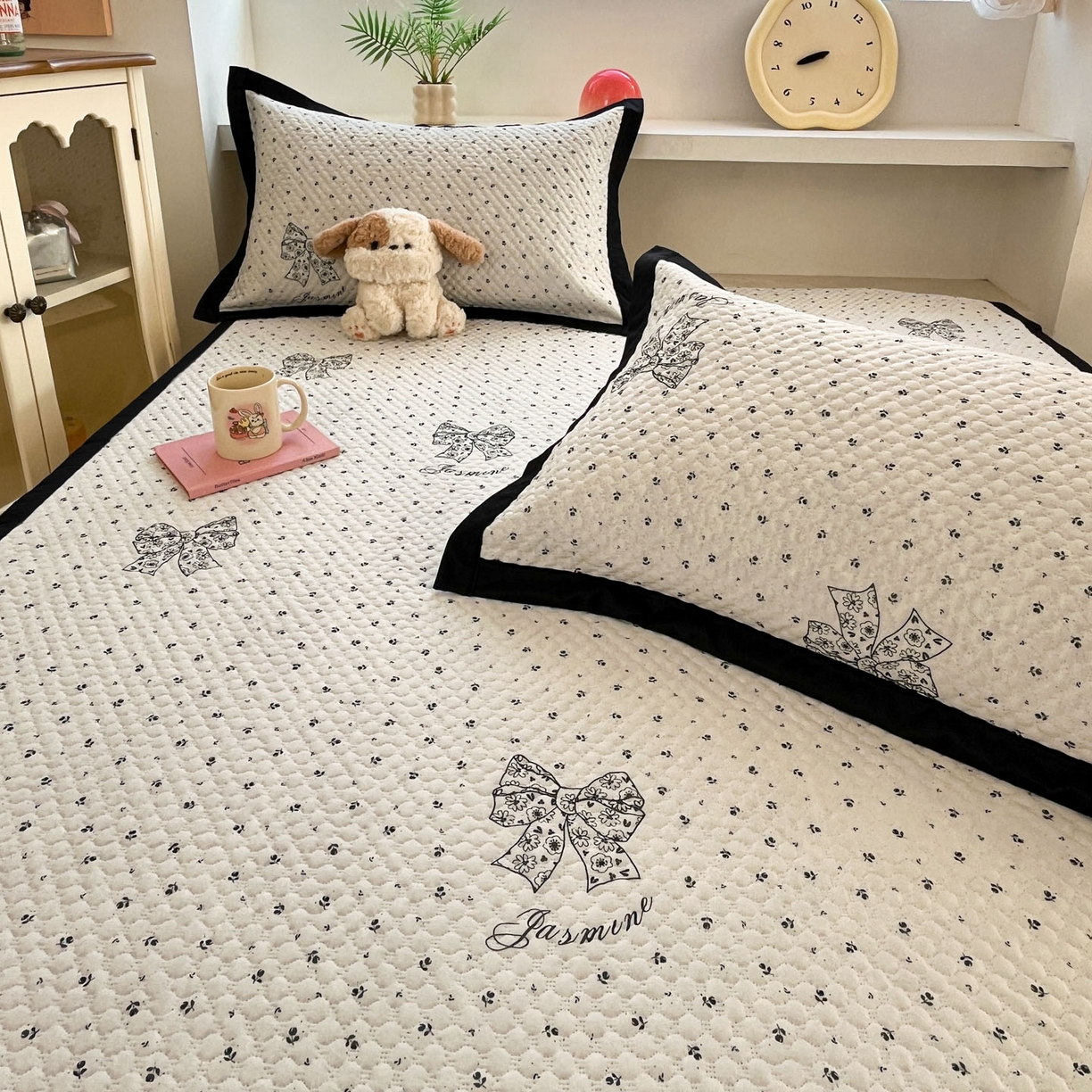 91家纺网 家纺一手货源 找家纺 寐居家纺 2026新款冰豆豆数码印花席三明治底凉席席子 叶语春禾