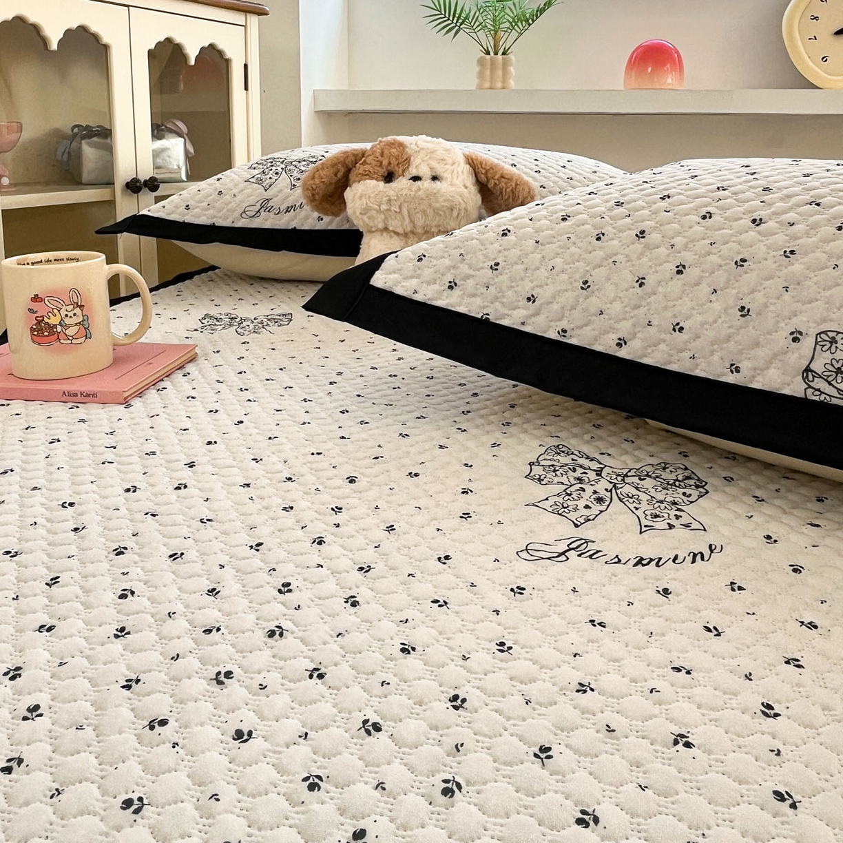 91家纺网 家纺一手货源 找家纺 寐居家纺 2026新款冰豆豆数码印花席三明治底凉席席子 叶语春禾