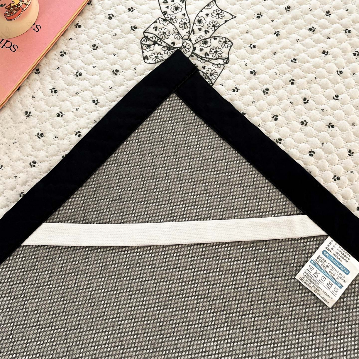 91家纺网 家纺一手货源 找家纺 寐居家纺 2026新款冰豆豆数码印花席三明治底凉席席子 叶语春禾