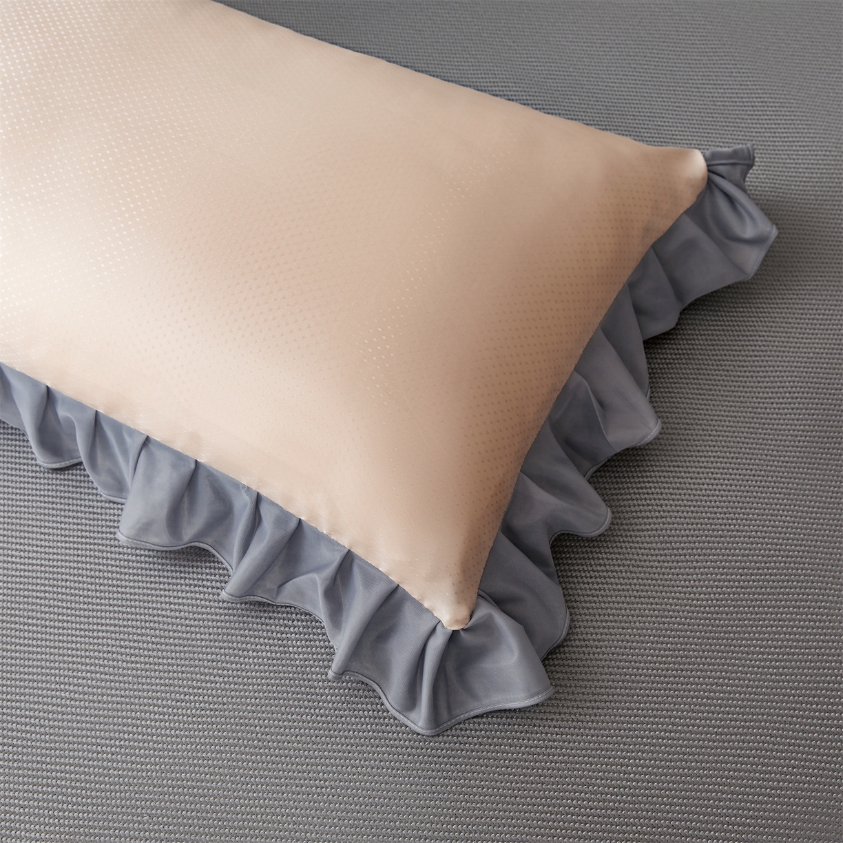 91家纺网 家纺一手货源 找家纺 情恒家纺 2026新款冰藤席可拆卸床裙款凉席席子凉席三件套-皇家 皇家-高级灰