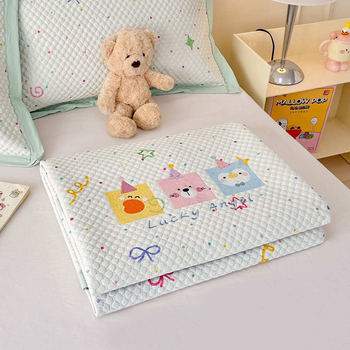 91家纺网 家纺一手货源 找家纺 寐居家纺 2026新款冰豆豆印加绣凉席席子 彩色聚会