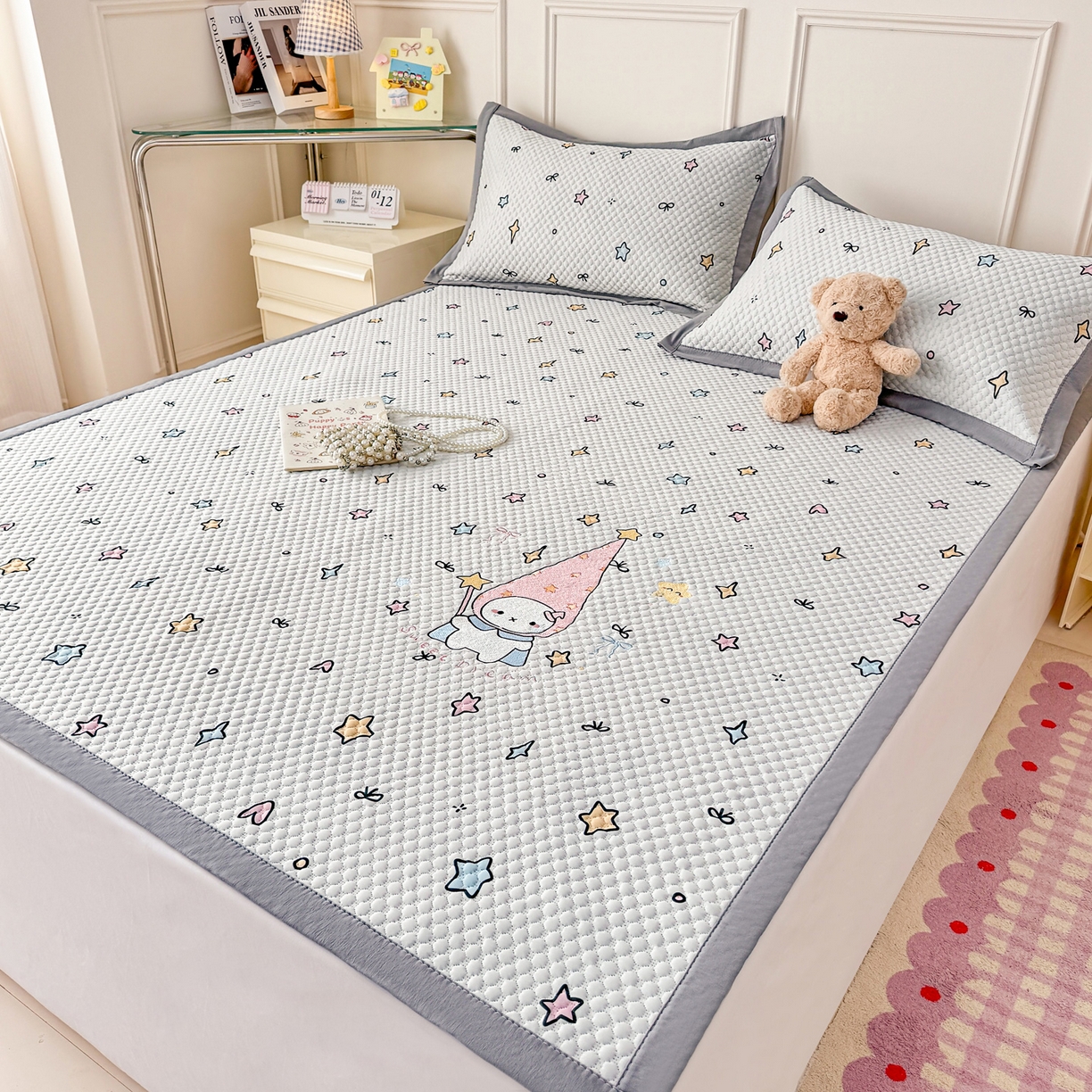 91家纺网 家纺一手货源 找家纺 寐居家纺 2026新款冰豆豆印加绣凉席席子 星辰仙子