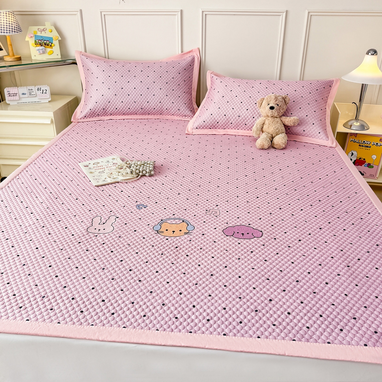 91家纺网 家纺一手货源 找家纺 寐居家纺 2026新款冰豆豆印加绣凉席席子 动感聚会