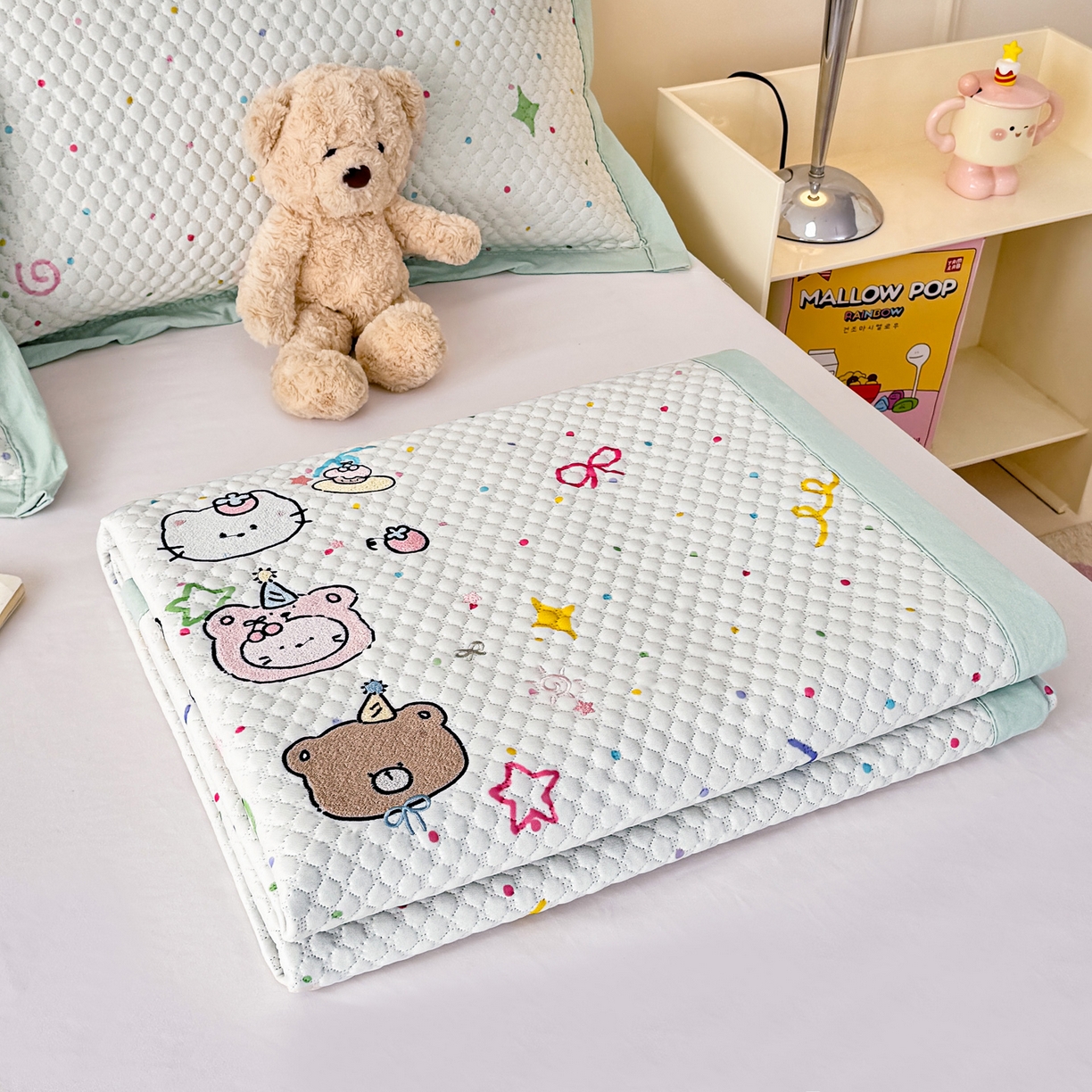 91家纺网 家纺一手货源 找家纺 寐居家纺 2026新款冰豆豆印加绣凉席席子 动物聚会