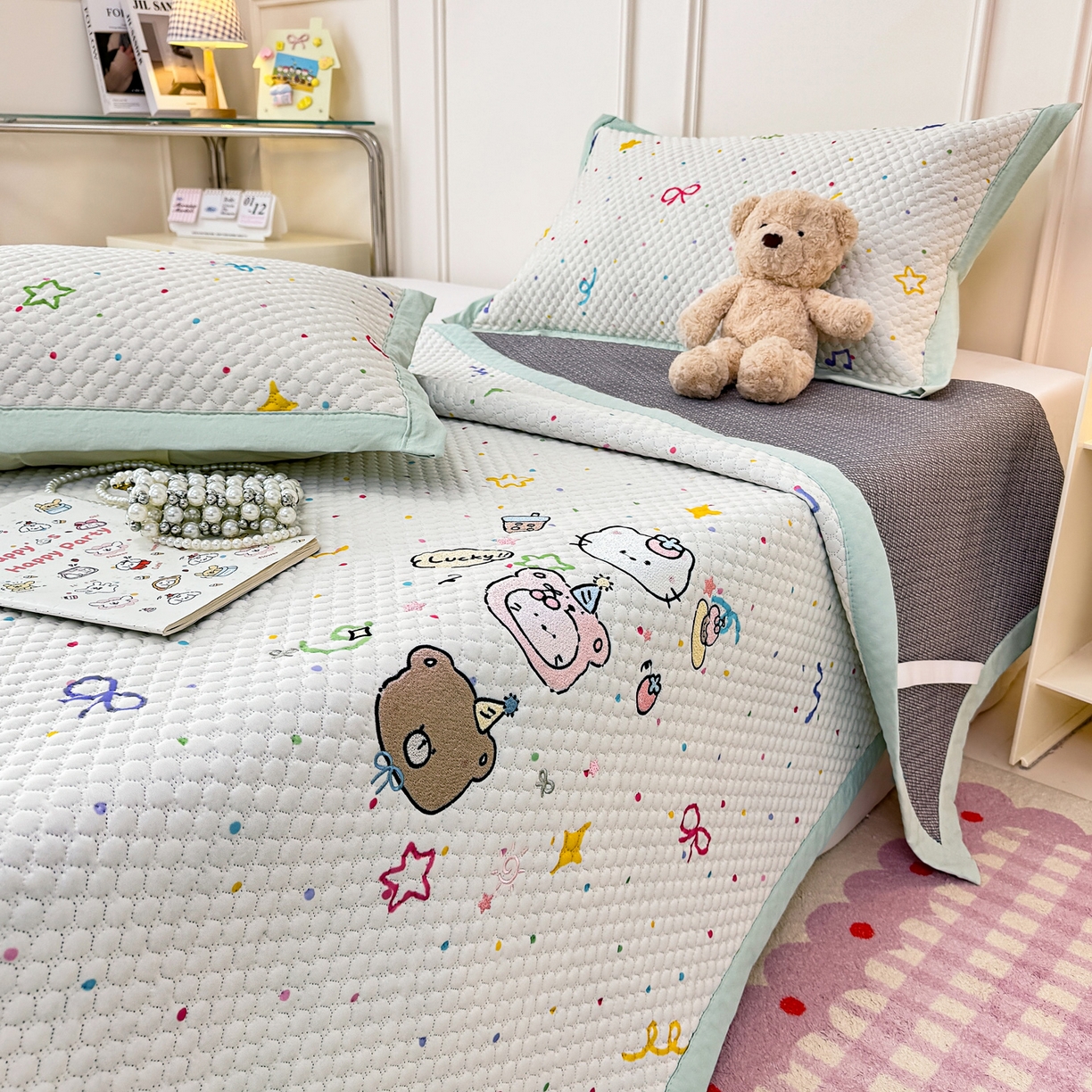 91家纺网 家纺一手货源 找家纺 寐居家纺 2026新款冰豆豆印加绣凉席席子 动物聚会