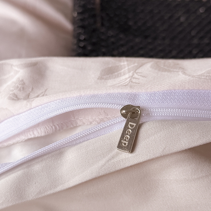 91家纺网 家纺一手货源 找家纺 Mr.pig猪先生水洗棉 2026新款全棉提花夏被-梦想月季（展示价格为控价，实际价格请联系客服） 梦想月季优雅粉