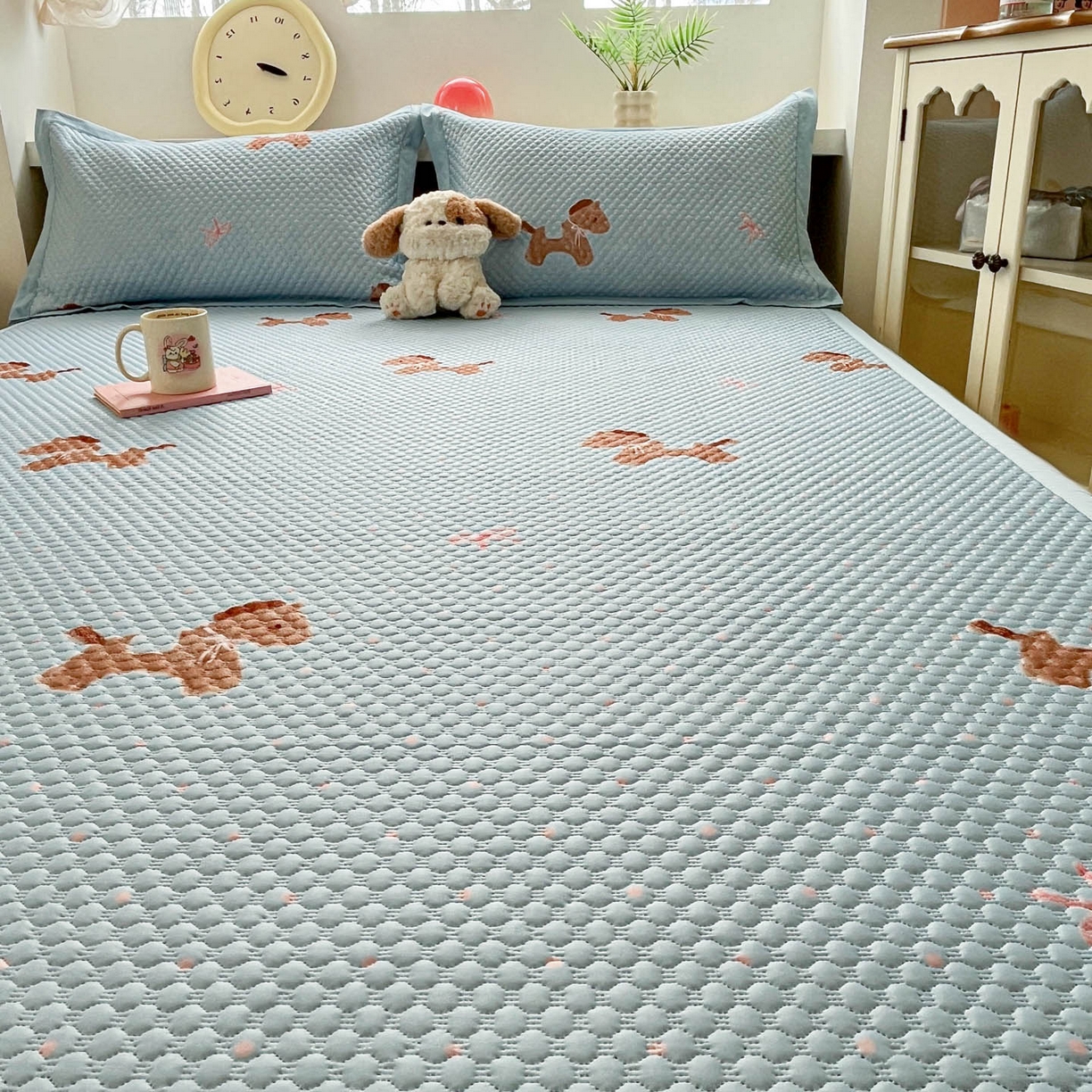 91家纺网 家纺一手货源 找家纺 寐居家纺 2026新款冰豆豆治愈系凉席席子 治愈-木马蓝