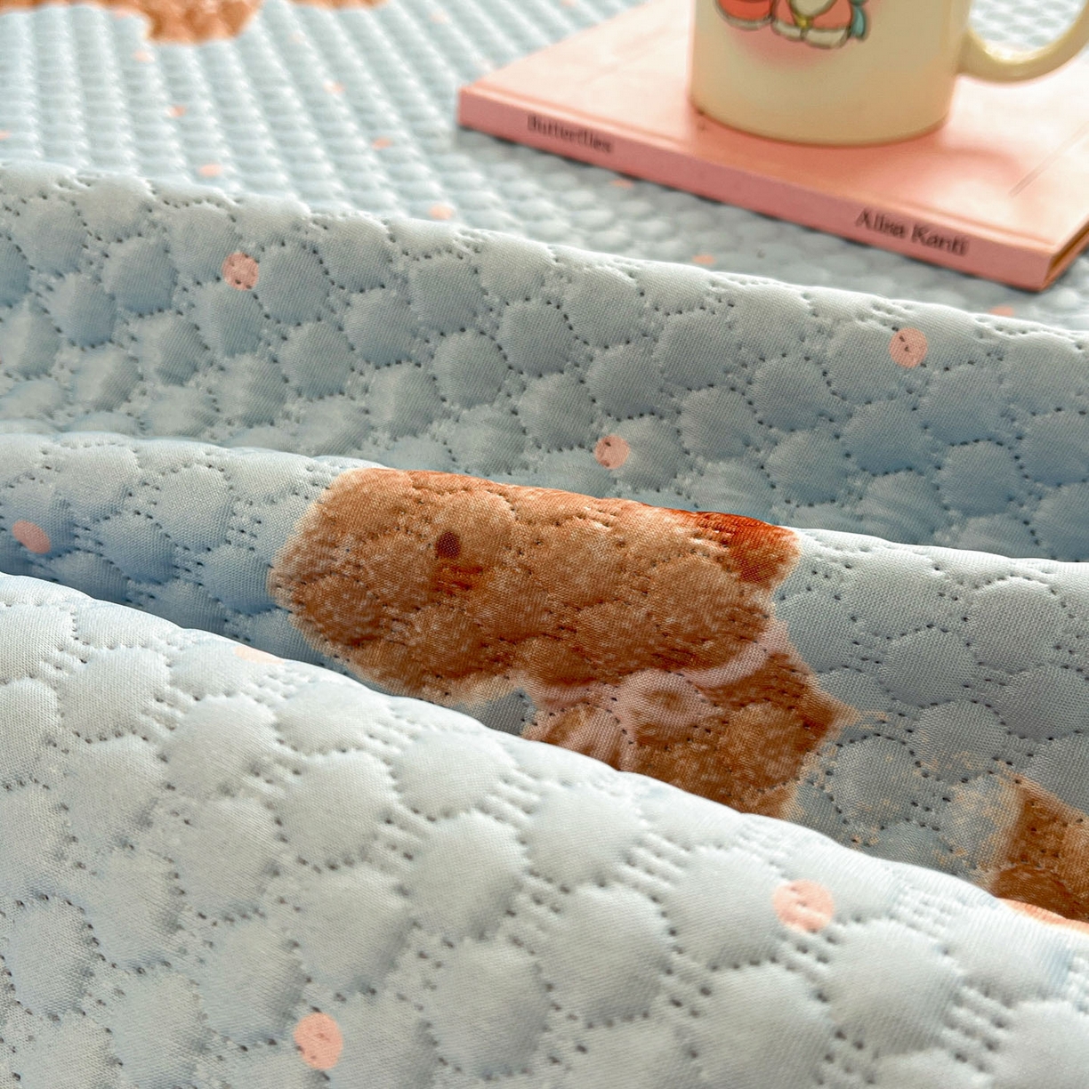 91家纺网 家纺一手货源 找家纺 寐居家纺 2026新款冰豆豆治愈系凉席席子 治愈-木马蓝