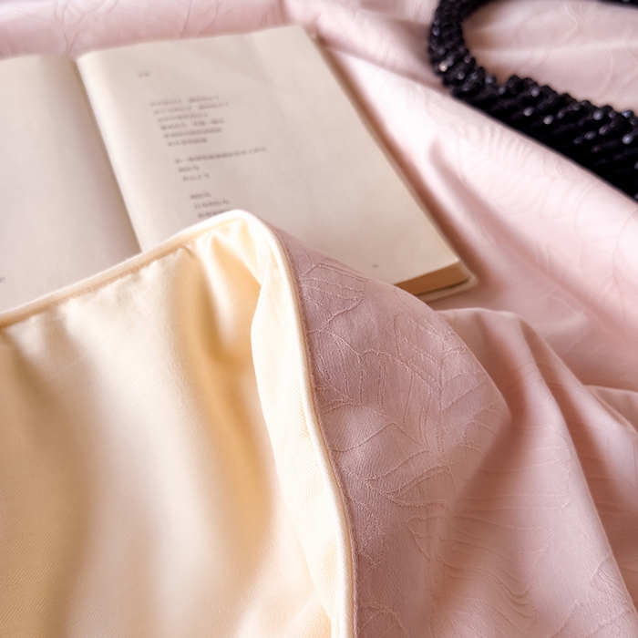 91家纺网 家纺一手货源 找家纺 Mr.pig猪先生水洗棉 2026新款全棉提花夏被-简禾（展示价格为控价，实际价格请联系客服） 简禾泊尔粉