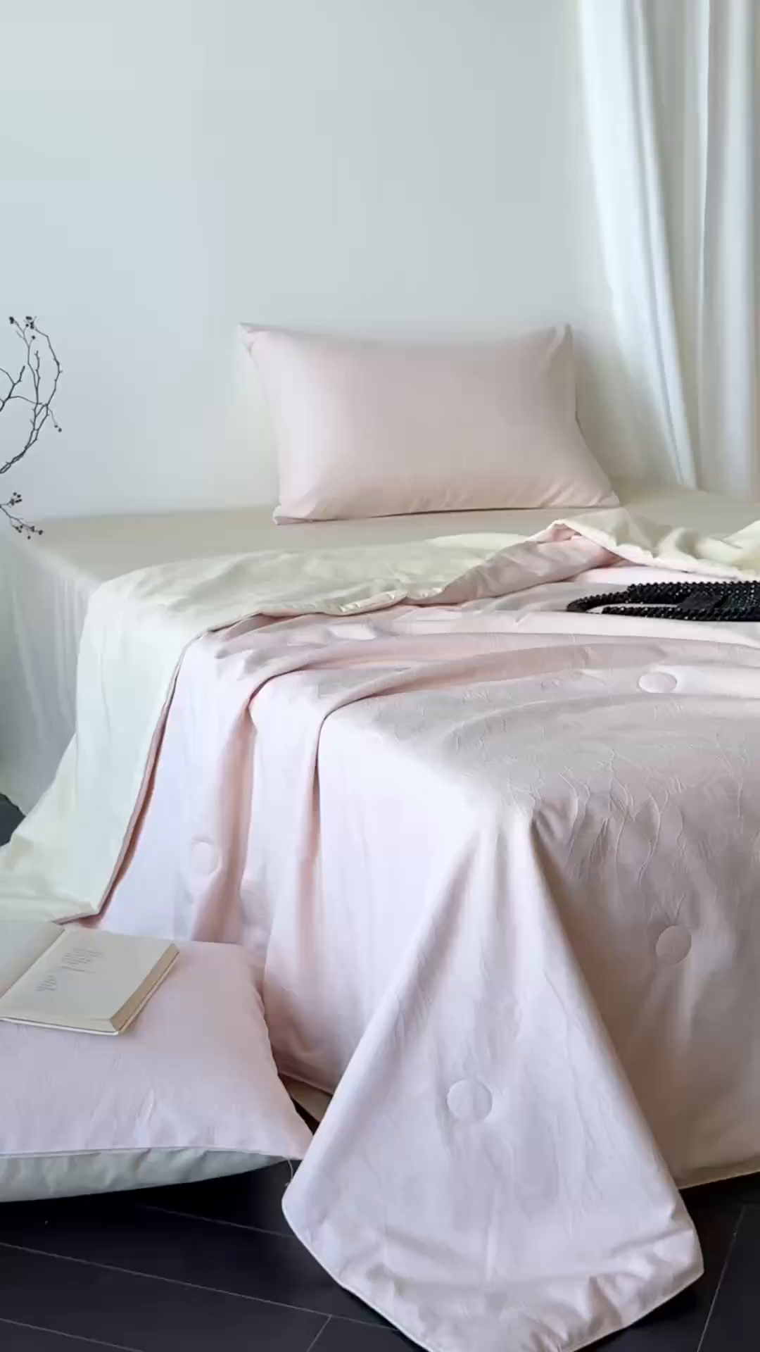 91家纺网 家纺一手货源 找家纺 Mr.pig猪先生水洗棉 2026新款全棉提花夏被-简禾（展示价格为控价，实际价格请联系客服） 简禾泊尔粉