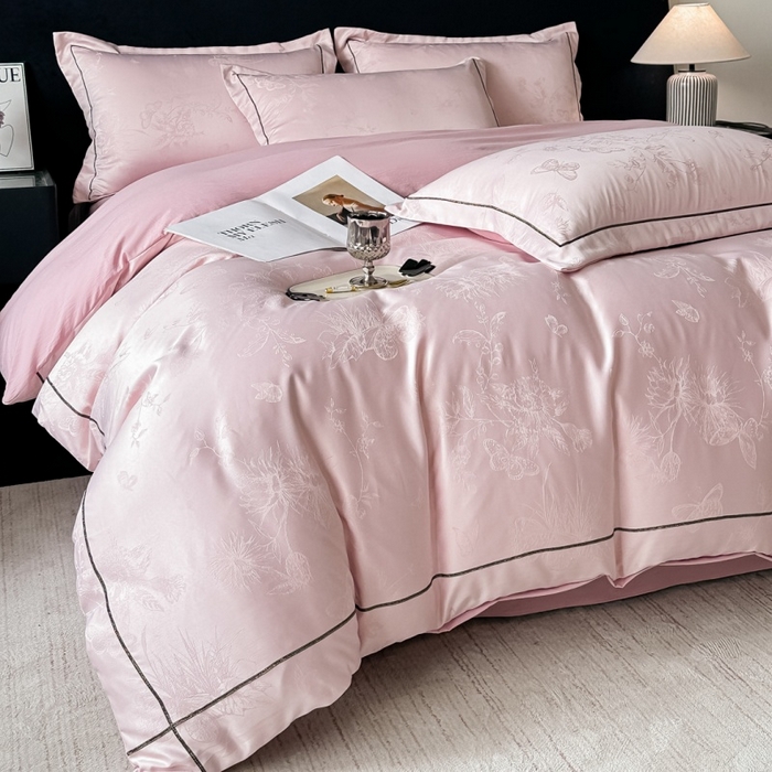 韩秀家纺 2026新款A类亮丝提花立体浮雕贡缎臻棉床裙四件套 云缎雅颂-樱花粉