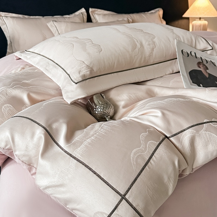 91家纺网 家纺一手货源 找家纺 韩秀家纺 2026新款A类亮丝提花立体浮雕贡缎臻棉床裙四件套 云缎雅颂-香槟色