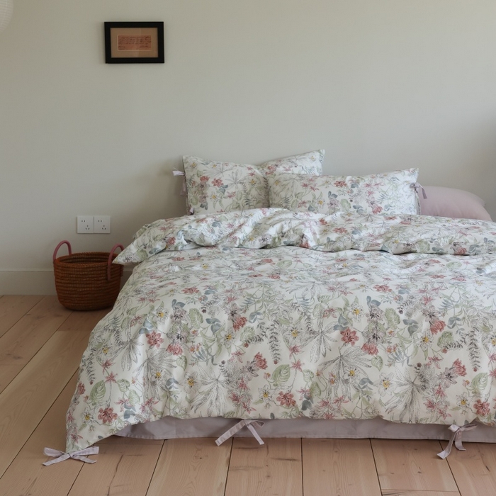 91家纺网 家纺一手货源 找家纺 棉眠 2026新款全棉纯棉蝴蝶结系带款四件套 蔷薇诗白（蝴蝶结系带款）