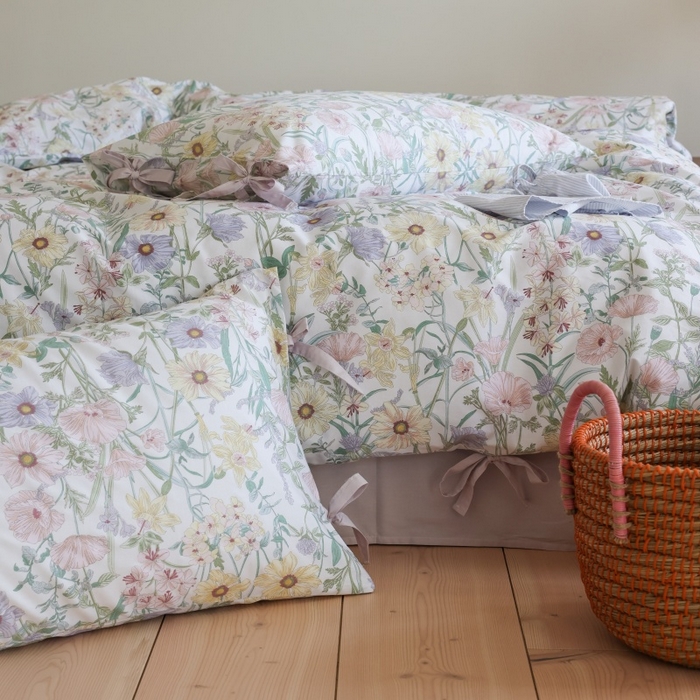 91家纺网 家纺一手货源 找家纺 棉眠 2026新款全棉纯棉蝴蝶结系带款四件套 芳菲集（蝴蝶结系带款）