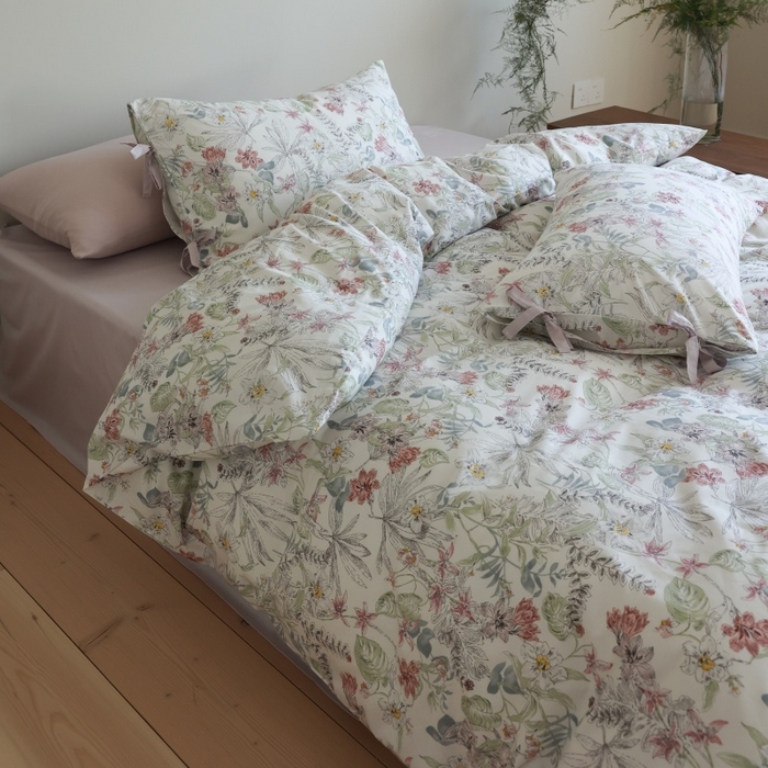 91家纺网 家纺一手货源 找家纺 棉眠 2026新款全棉纯棉蝴蝶结系带款四件套 蔷薇诗白（蝴蝶结系带款）