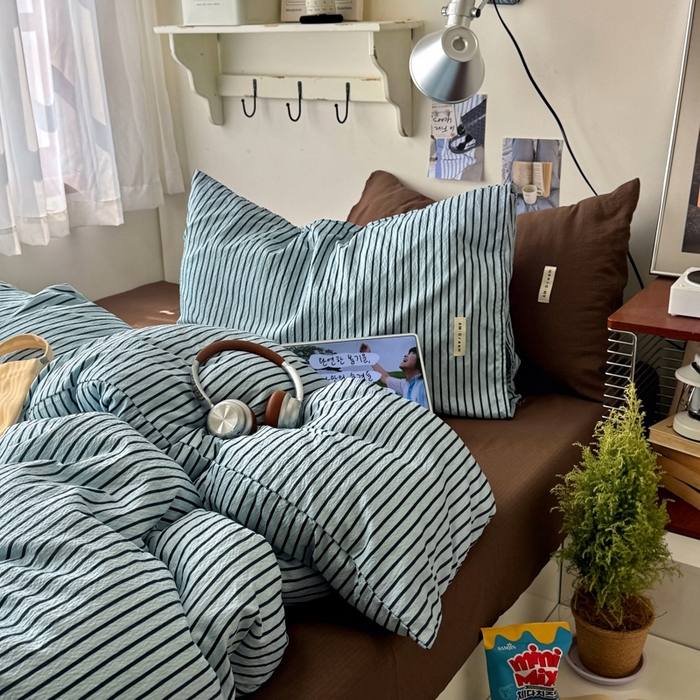 91家纺网 家纺一手货源 找家纺 （总）阿曼达 2026春夏新款简约美式条纹混搭四件套