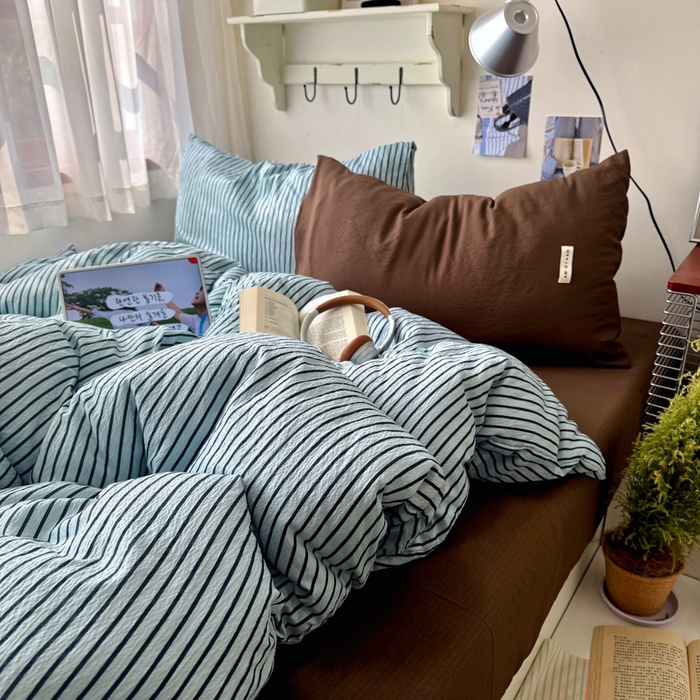 91家纺网 家纺一手货源 找家纺 （总）阿曼达 2026春夏新款简约美式条纹混搭四件套