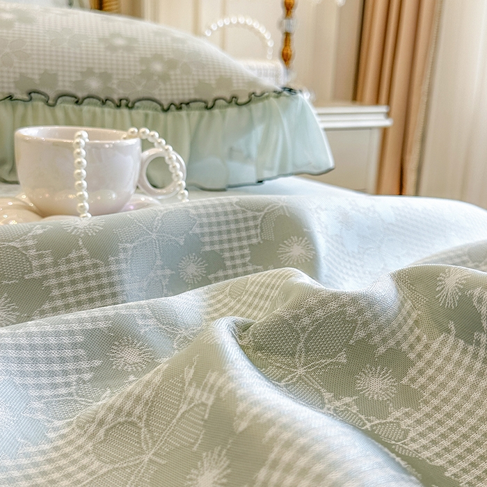 91家纺网 家纺一手货源 找家纺 网红馆（ck家纺） 2026新款冰丝夏被床裙款凉席三件套-恋夏花开 恋夏花开-绿