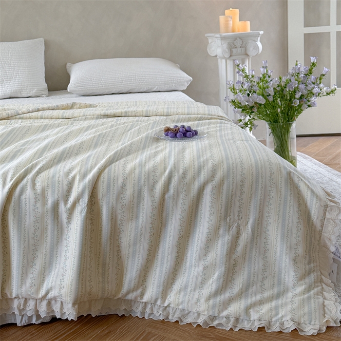 91家纺网 家纺一手货源 找家纺 暖生活 2026新款全棉花边款大豆夏被夏凉被空调被 晴日花条