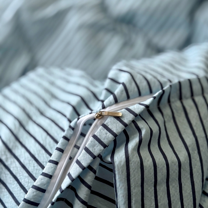 91家纺网 家纺一手货源 找家纺 阿曼达 2026春夏新款简约美式条纹混搭四件套 美式休闲-海盐棕