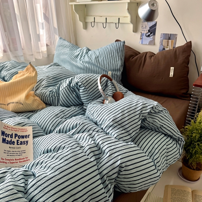 91家纺网 家纺一手货源 找家纺 阿曼达 2026春夏新款简约美式条纹混搭四件套 美式休闲-海盐棕