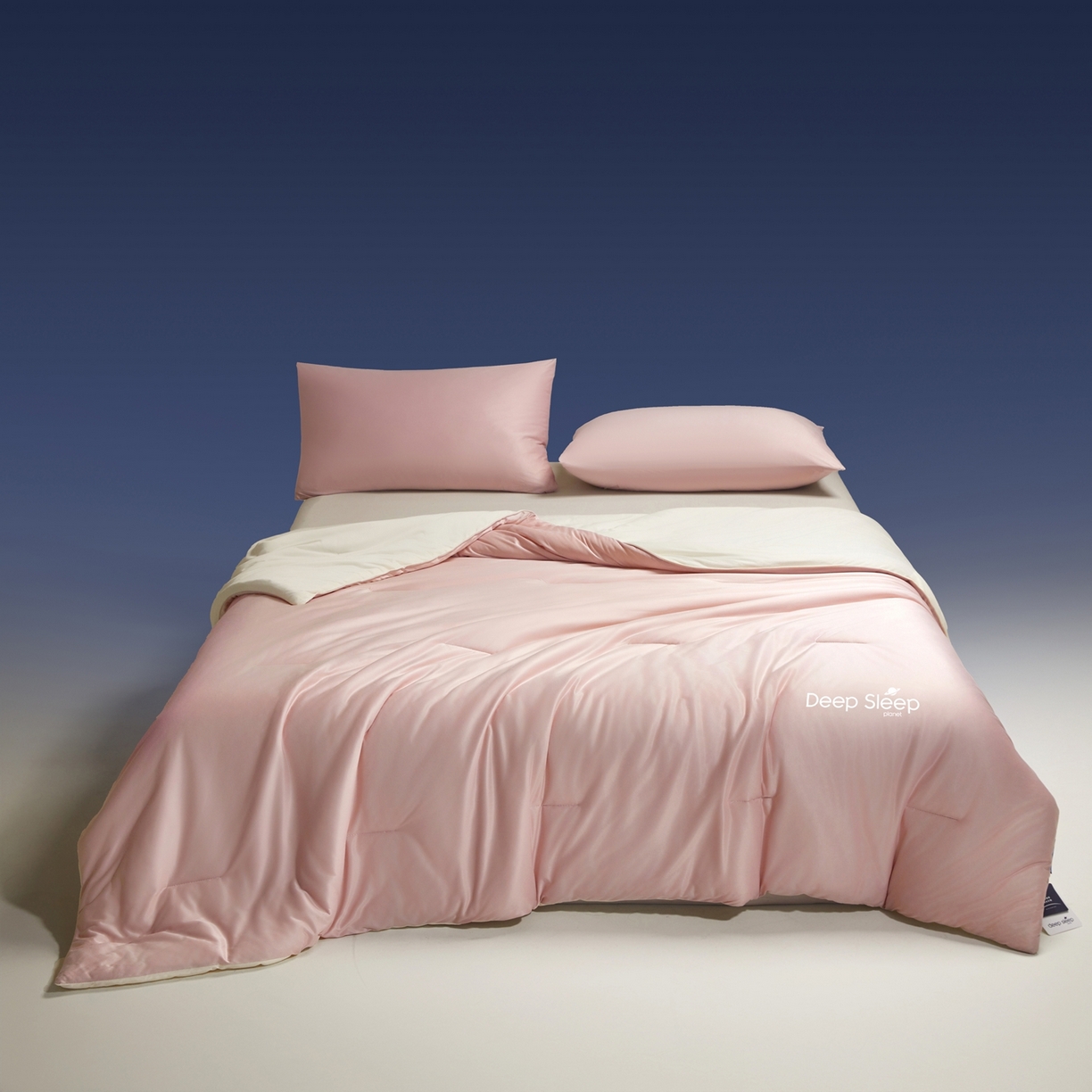 91家纺网 家纺一手货源 找家纺 老帅的工厂店 2026新款深睡双感被夏被夏凉被空调被 桃雾