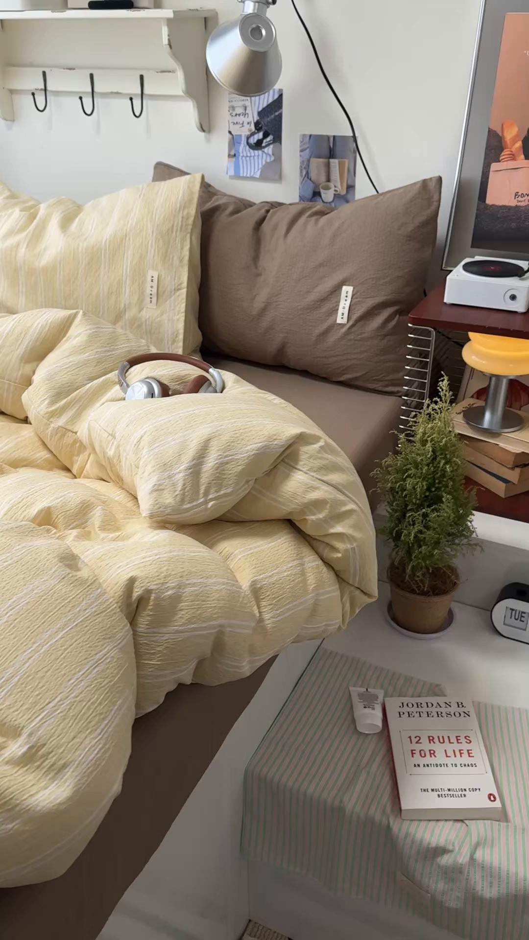 91家纺网 家纺一手货源 找家纺 阿曼达 2026春夏新款简约美式条纹混搭四件套 美式休闲-暖黄条