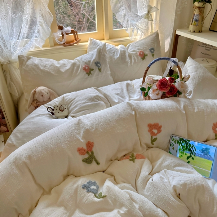 91家纺网 家纺一手货源 找家纺 阿曼达 2026春夏新款简约素色毛巾绣亚麻风纯色四件套 法式麻-棉朵